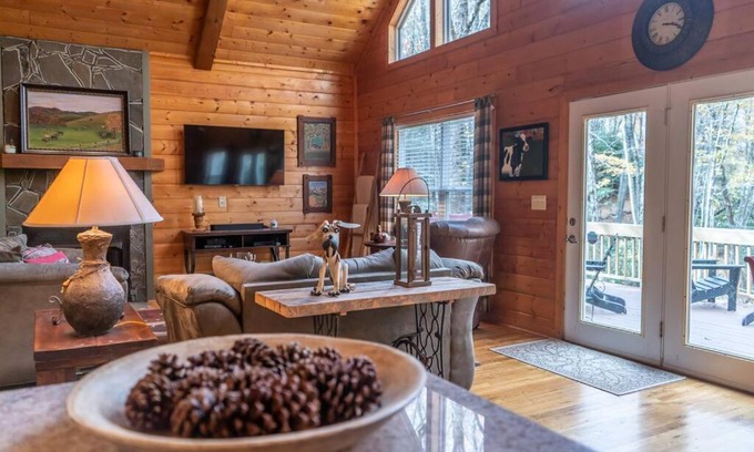 Blowing Rock Casa | Moss Haven Cabin - Peaceful Blowing Rock Getaway