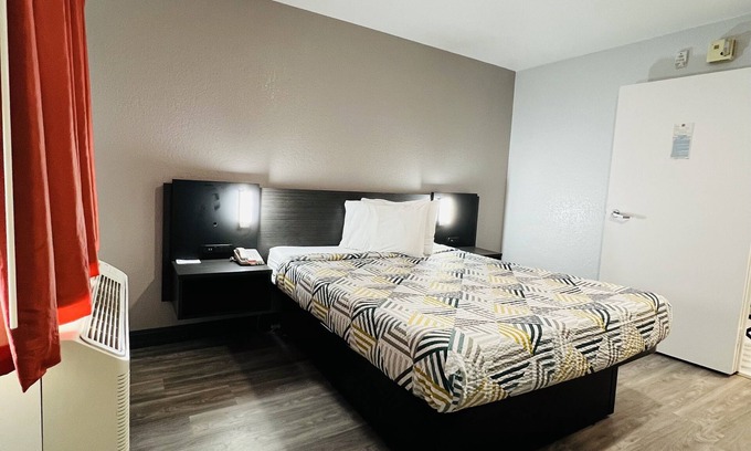 La Mesa Hotel | Motel 6 La Mesa, CA - San Diego