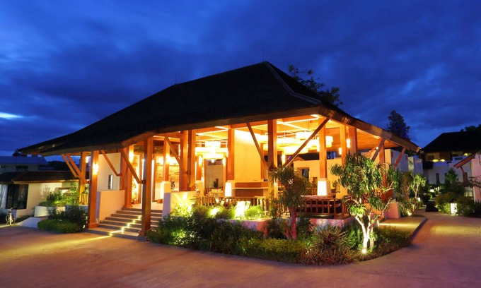 Nyaungshwe Complejo | Mount Inle Hotel & Resorts