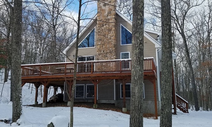 Lackawaxen Casa | Comunidad de montaña / lago en Poconos, PA