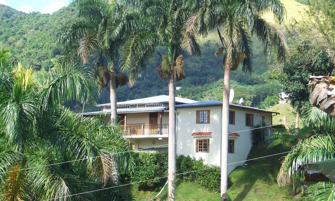 Jayuya Cabina | Refugio de montaña, elegante, tranquilo y relajante lugar.