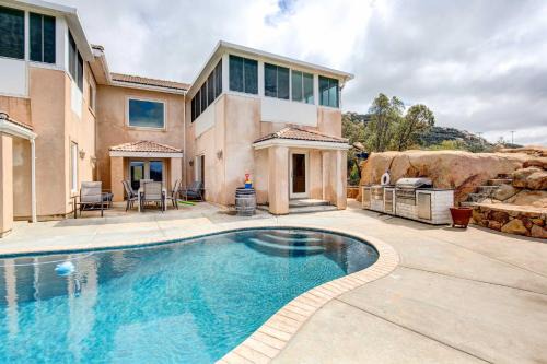 Ramona Casa | Mountaintop Ramona Home Private Pool, Near Lake!