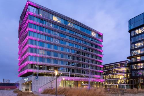 Westpoort Hotel | Moxy Amsterdam Houthavens