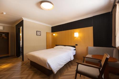 Coonabarabran Hotel | Mu S Boutique Motel "Matthew Flinders"