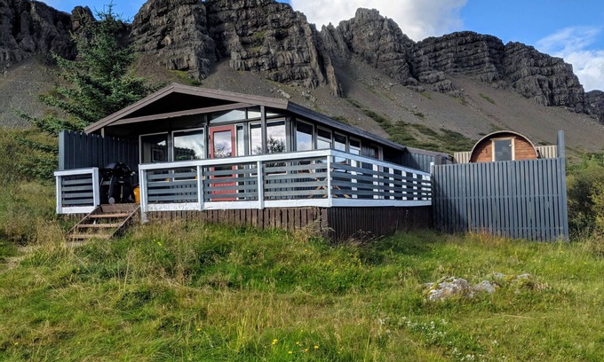 Borgarnes Cabina | Múlakot 3 - Acogedora cabaña con sauna y vista panorámica desde la sala de estar