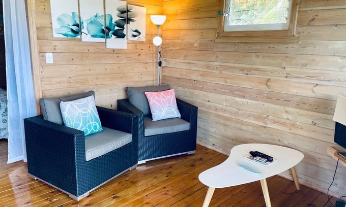 Bouvet Island Cabaña | Muri Motu Outlook Cottage 2
