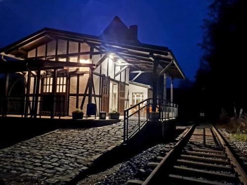Ahutte Hotel | Museumsbahnhof Ahütte