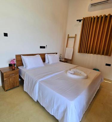 Dickwella Hotel | Muthu Sea View Hiriketiya