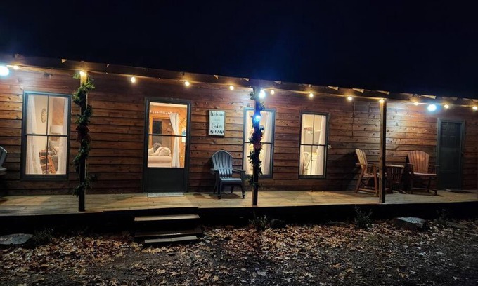 Greenfield Casa | Mutton Creek Getaway: comfortable, peaceful cabin