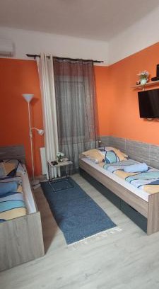 Kecskemet Apartamento | Nagyi Apartman Kecskemét