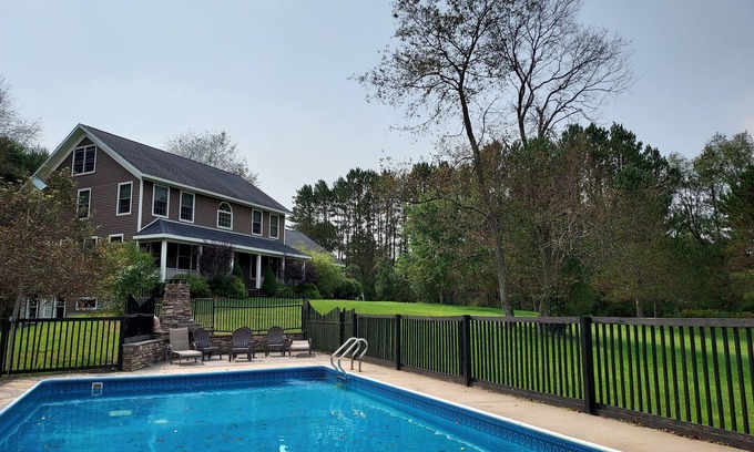 Cooperstown Casa | Name: Hill Crest Private Setting. Heated Pool. 4 Minutes to Dreams Park