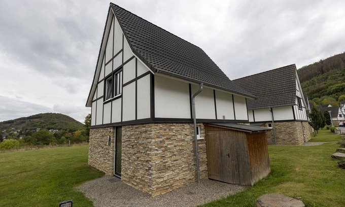 Heimbach Villa | Escapada a la naturaleza en Heimbach