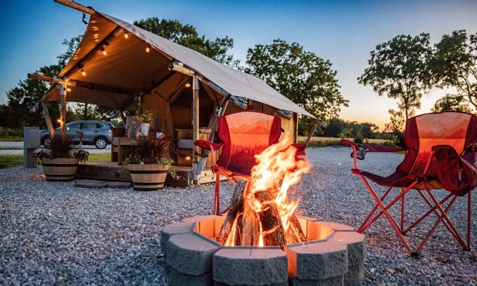 Cassville Alquiler De RV | Nature's Summer Retreat near Roaring River Park