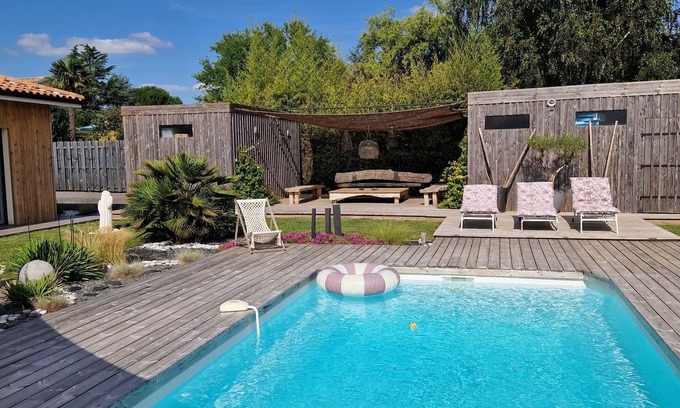 Faleyras Villa | Villa de 160 m2, 8 personas, amueblada con turismo 5 * BORDEAUX 30 MN ST EMILION 15MN