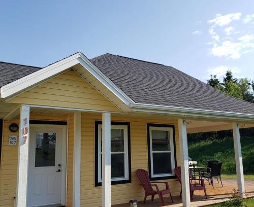 Stanley Bridge Villa | Near Cavendish Beach-2