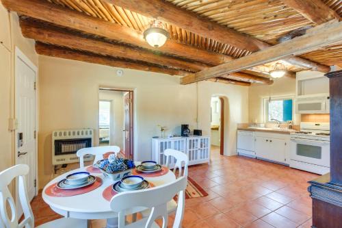 Mora Casa | Near Hiking and Skiing Mora Cottage with Mtn Views