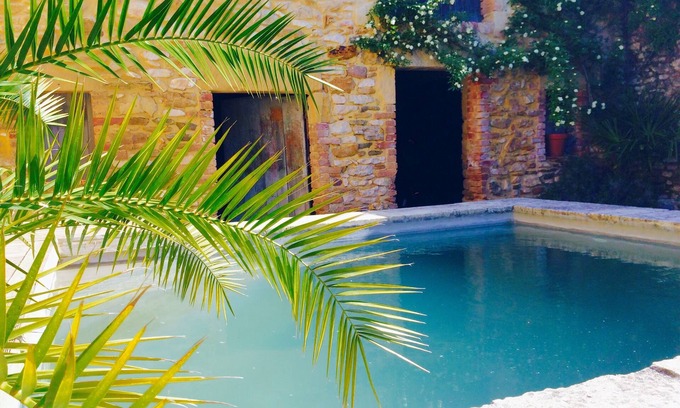 Saint-Pons-la-Calm Casa | Cerca de UZES- ENCANTO- Centro del pueblo- Piscina climatizada- Acogedor-Muy bien equipado