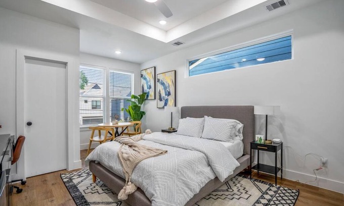 Greater East End Apartamento | Nestled Nook Studio #3 @ East End Revitalized