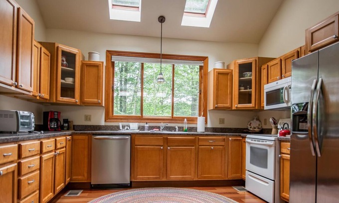 Eagles Mere Cabaña | Desvíate a "Neverland" en Eagles Mere