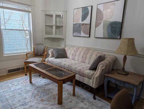 Durham Apartamento | New! 2br1ba Convenient To 9th St, Ncssm