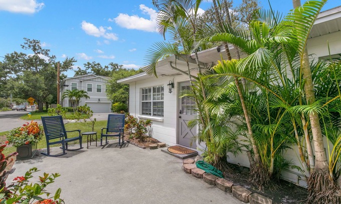 Palma Ceia Casa | NEW! Bayside Breeze - Charming Apt Near Bayshore