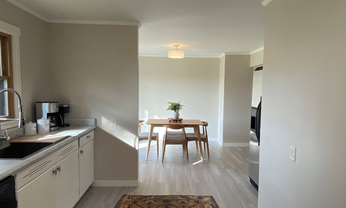 Crosby Casa | NEW! Crosby Oaks-Prime Location