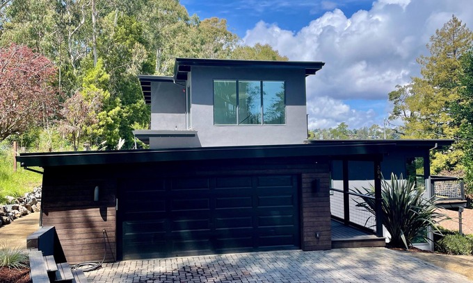 Tamalpais-Homestead Valley Casa | New Family Friendly Home in Mill Valley