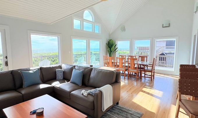 Colington Casa | 💥New for 2025💥Oceanfront Sanderling! Game Room! Dog Friendly! Community Pool!