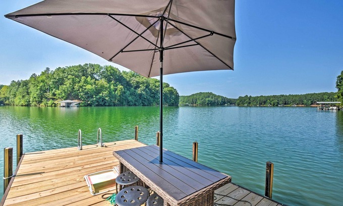 Martin Casa | New Listing! Blue Haven Nest w/ Dock!