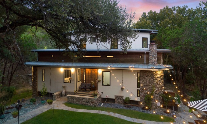 Apache Shores Casa | New Listing! Luxury Modern House Near Lake Austin