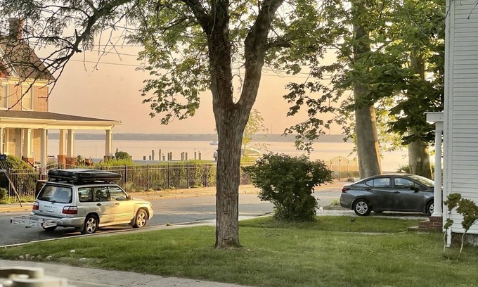 Cambridge Casa | New listing! Riverside Retreat on the Choptank River