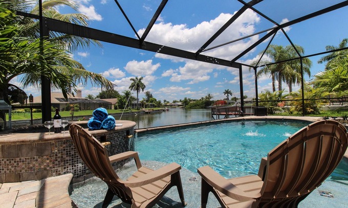 Fort Myers Villa | MAGNÍFICO PARAÍSO FRENTE AL MAR. 9-19 de septiembre. ¡20% de descuento!