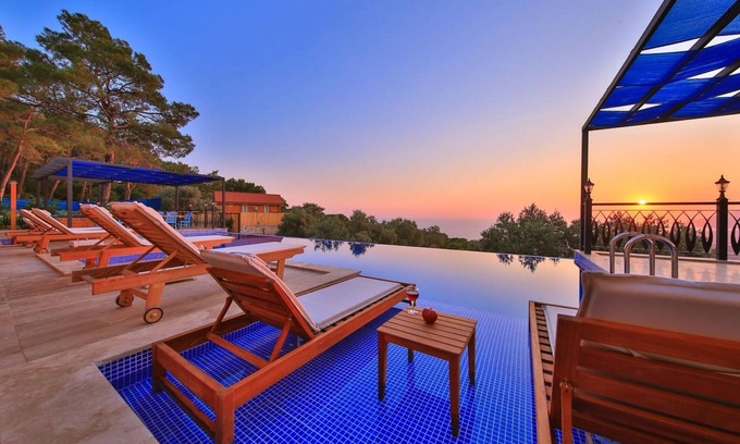 Patara Casa | Nueva villa de lujo de 3 dormitorios con piscina aislada e impresionantes vistas panorámicas al mar