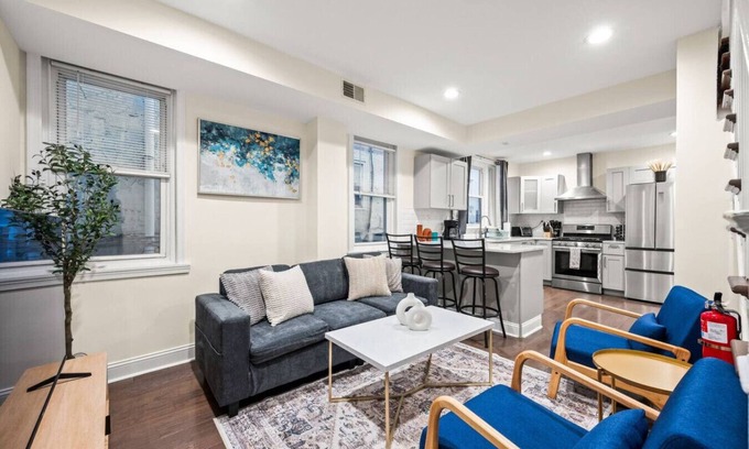 Society Hill Apartamento | New Spacious 3 Bedroom Apt in the Heart of Philly