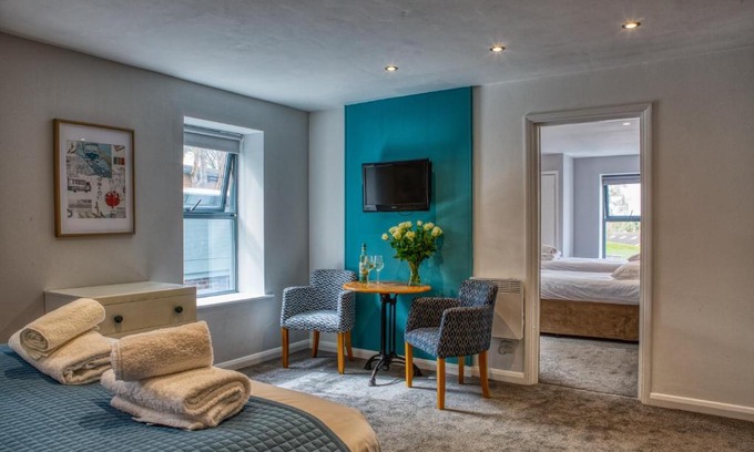 Bridport Hotel | Newlands Holidays