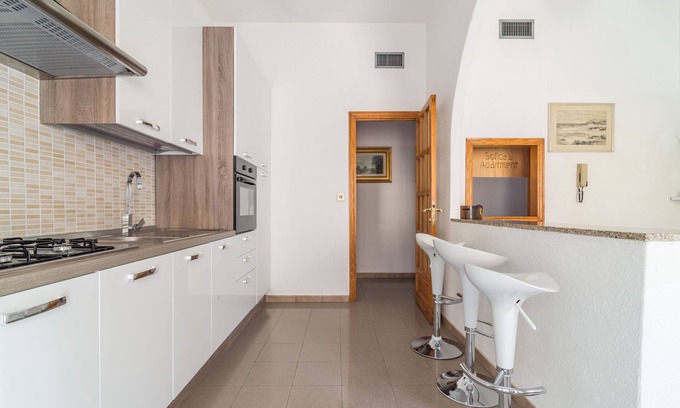 Province of Cagliari Apartamento | Apartamento recién reformado en el centro