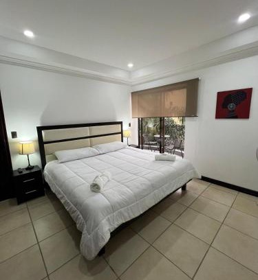Escazú Apartamento | Nice and confortable 2 bedrooms apartment in Escazu
