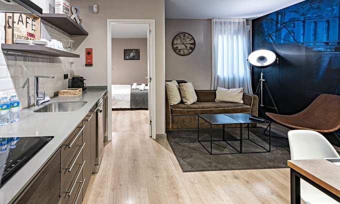 El Camp de l'Arpa del Clot Apartamento | Nice and cosy 2 bedroom apartment close to Sagrada