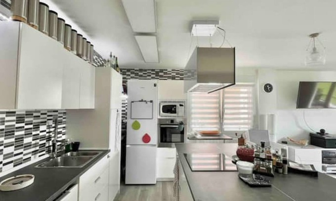 Laredo Apartamento | Bonito y acogedor con Alexa