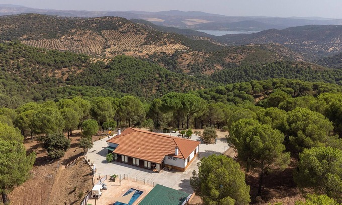 Villaviciosa de Córdoba Casa | Nice home in Villaviciosa de Córdob