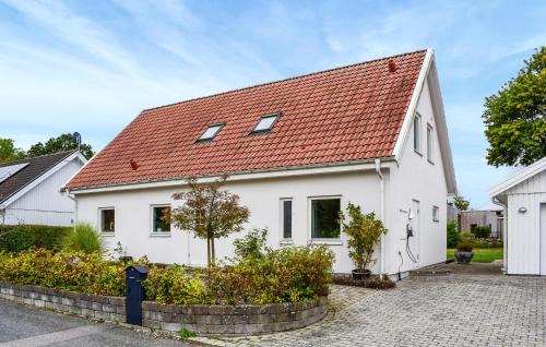 Kivik Casa | Nice Home In Kivik With Wifi
