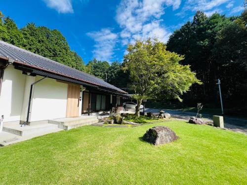 Nishihara Villa | Nishihara Village, Aso District, near the Airport MACOMO