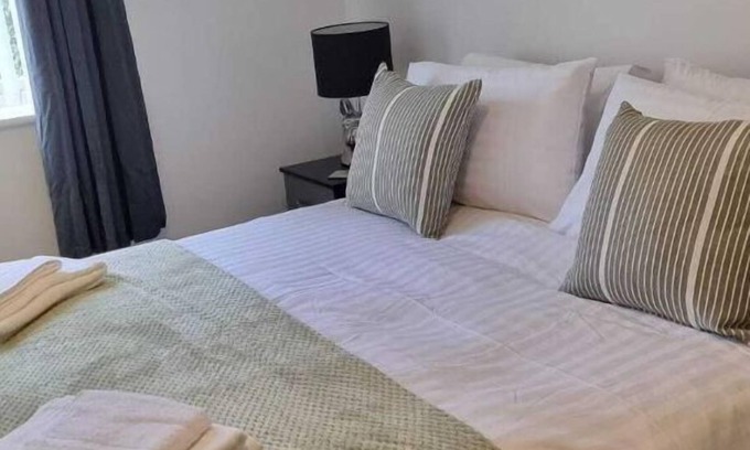 Mansfield Apartamento | Nursery Convent-Moderno-Apartamento-Baño privado