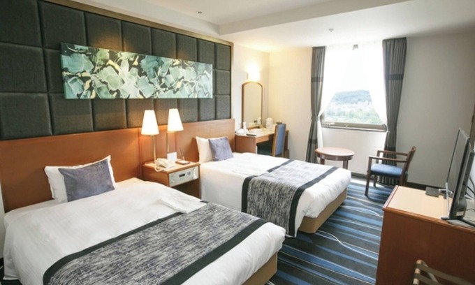 Kita Ward Hotel | Nonsmoking 8F Twin Room Park View Free flat pa / Okayama Okayama