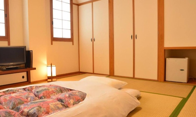 Ozu Hotel | Nonsmoking Japanese style room 8 tatami mats W / Ozu Ehime