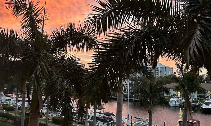 Fort Myers Condominio | North Star Yacht Club: vida de lujo frente al mar