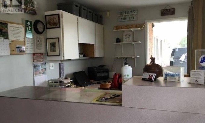 Vermilion Bay Hotel | NORTHSIDE MOTEL