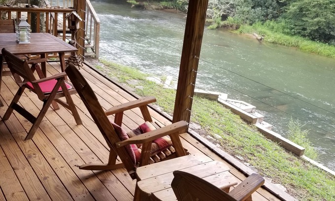 Murphy Casa | "Nottely River Retreat!"