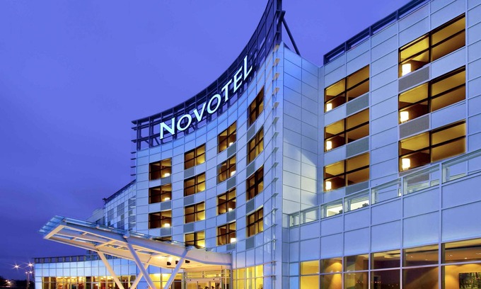 Saint-Laurent Hotel | Novotel Montreal Aeroport