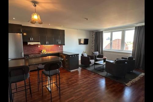 Norrkoping Apartamento | Nr8 På Spåret